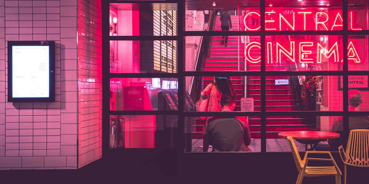 本周全球焦点大片《星际旋律》震撼海报